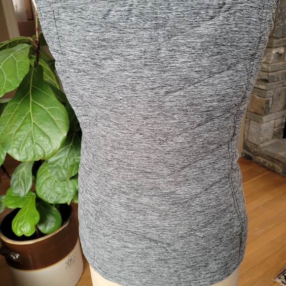 The North  Face  Pseudio  Vest - Picture 9 of 16